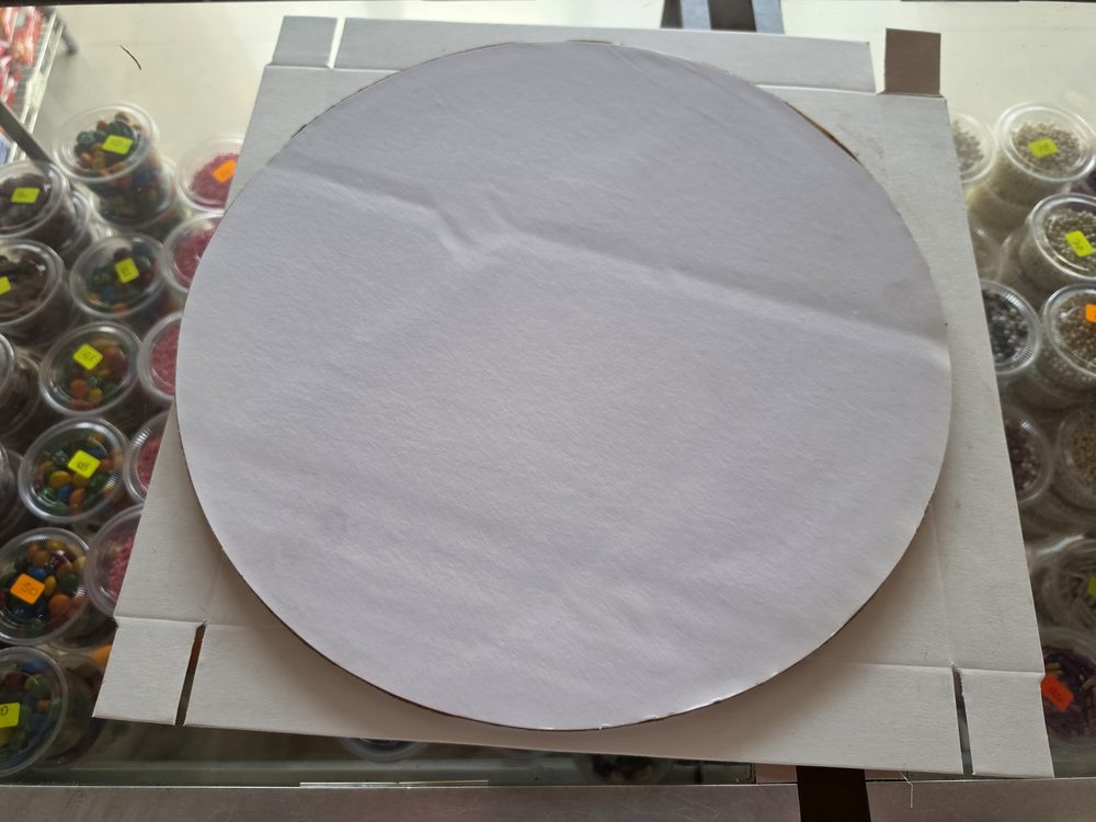 Base redonda de cartón blanco, 1 lb