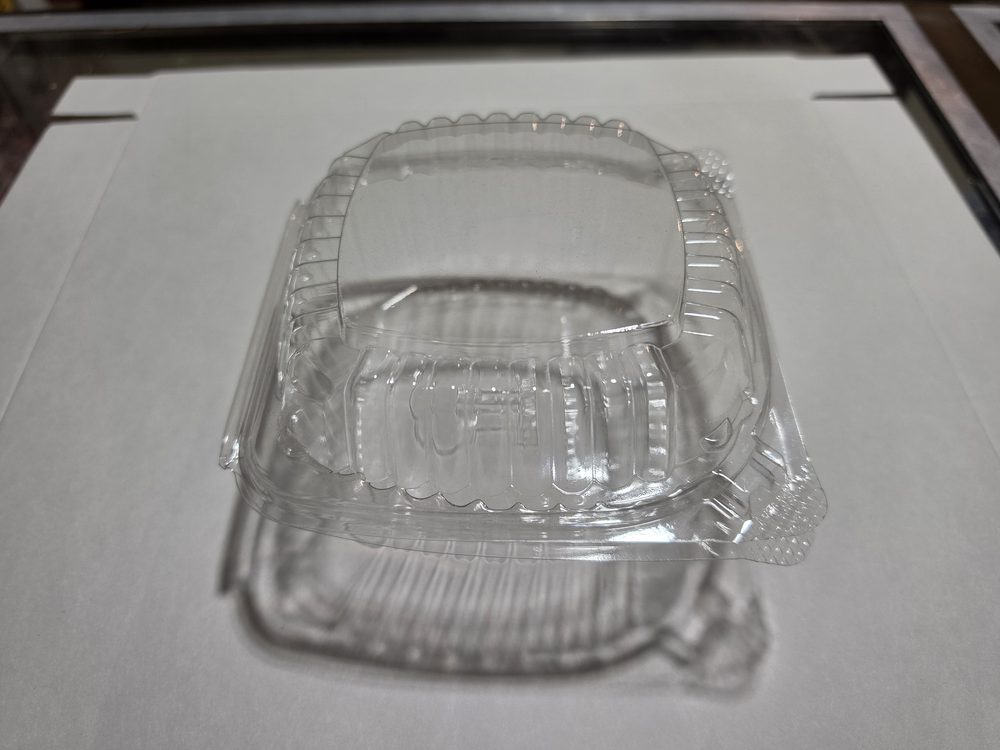 Envase desechable cuadrado de plástico transparente con tapa