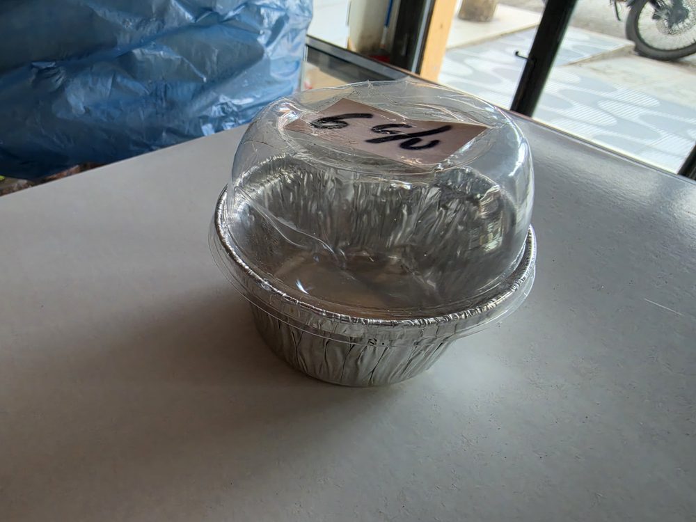 Envase redondo de aluminio con tapa domo