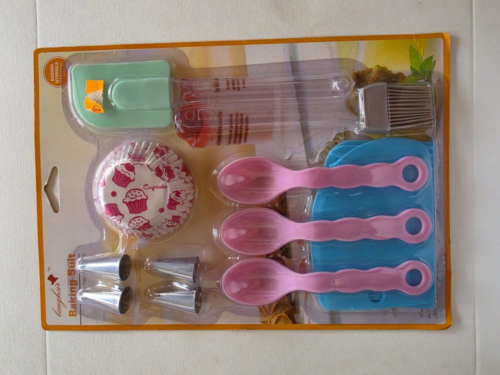 Set de utensilios de reposteria en blister: espátula verde menta