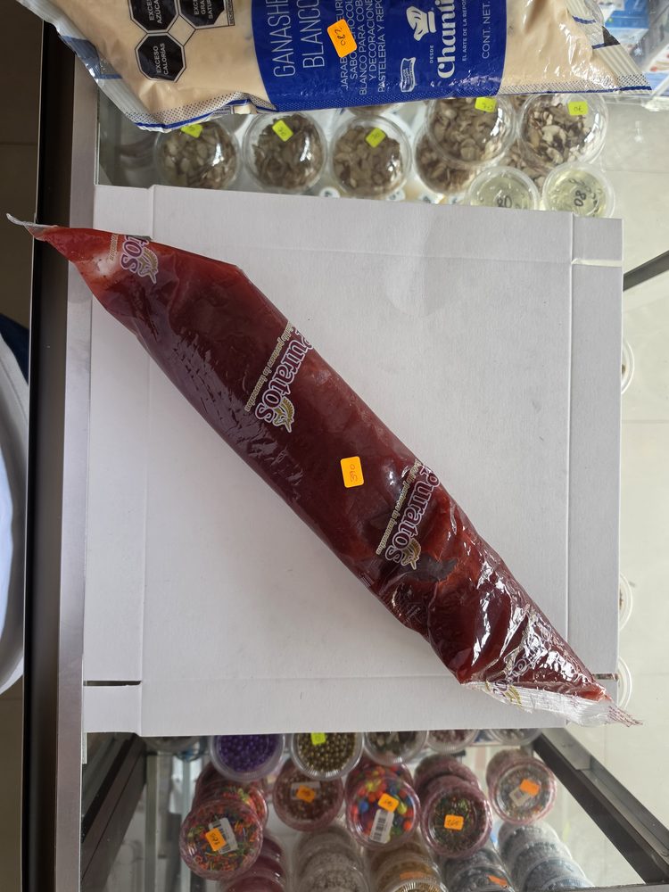 Manga de relleno rojo oscuro brillante marca Puratos