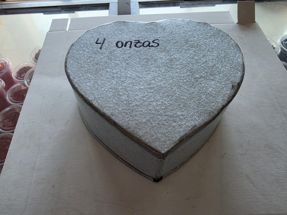 Molde de corazón pequeño de aluminio galvanizado, color gris